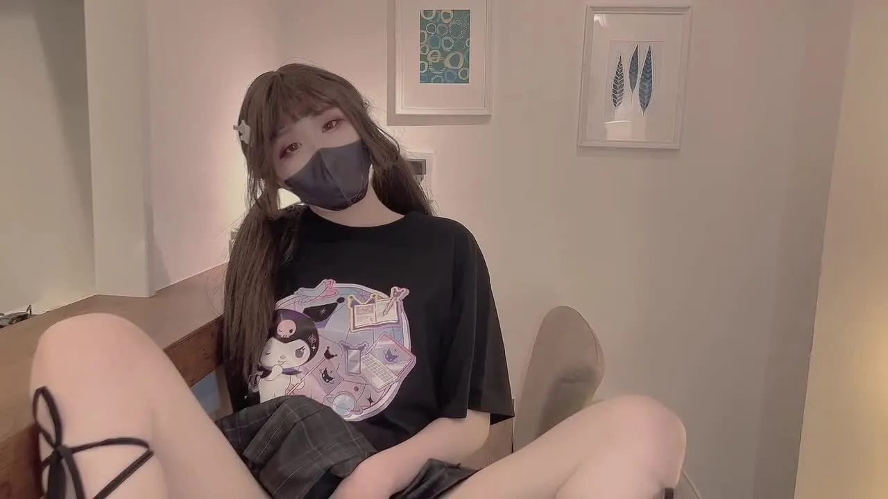 Ji Jiaolian NO.006: Stepsister + Double Holes